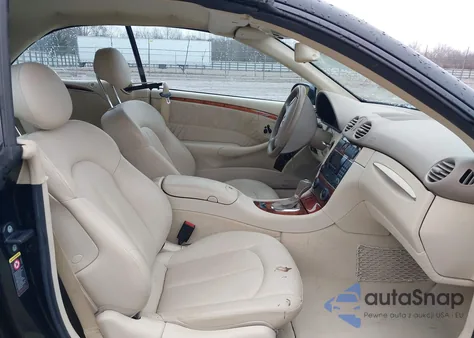 2005 Mercedes-Benz Clk 500 из США, поврежденный, VIN WDBTK75G75T036214